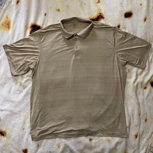 George t shirt color sand size 2XL used